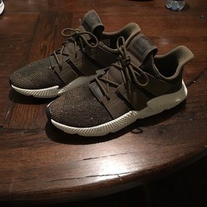 Adidas Prophere (Olive green)